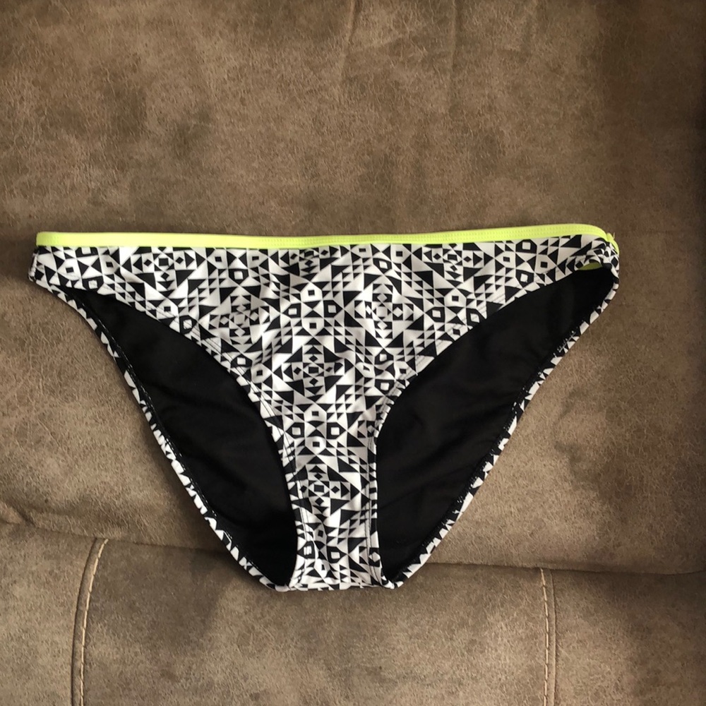 Women’s bikini bottoms.